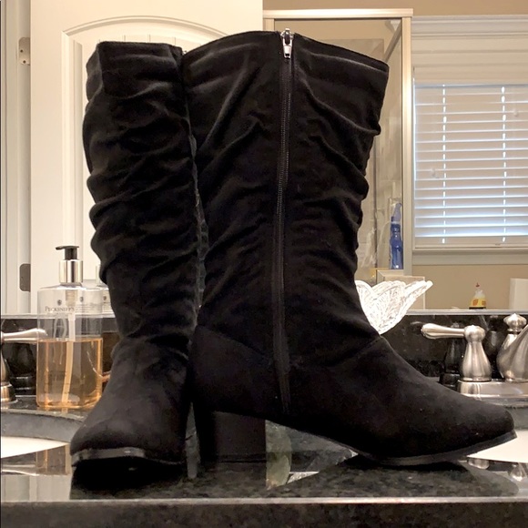classique Shoes - Like New Faux Black Boots with 2 inch heel